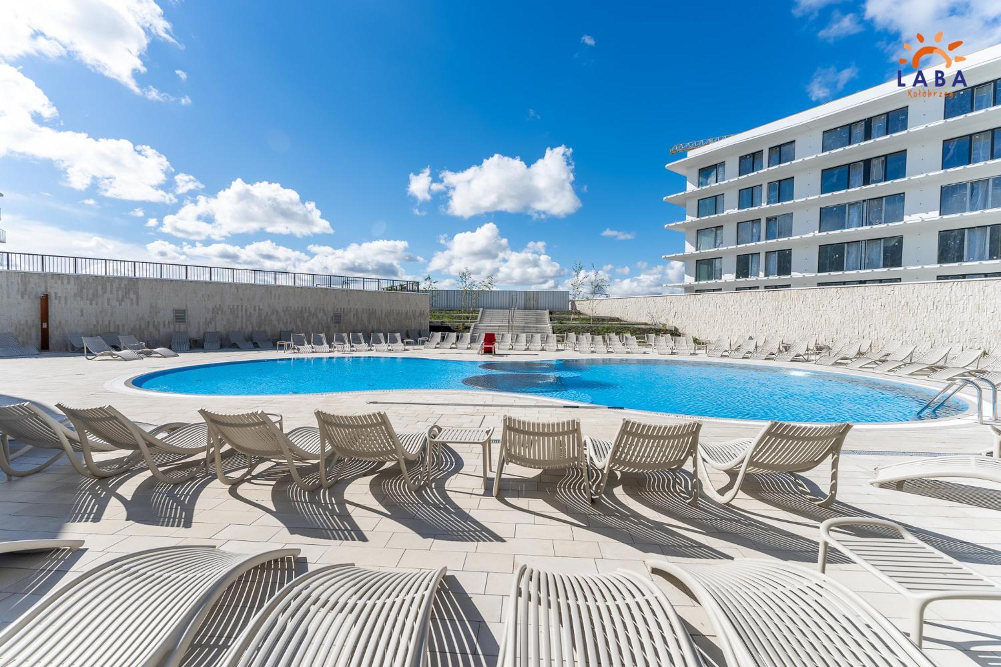 Laba Kolobrzeg Apartamenty Polanki Aqua Parking, Basen W Cenie 外观 照片