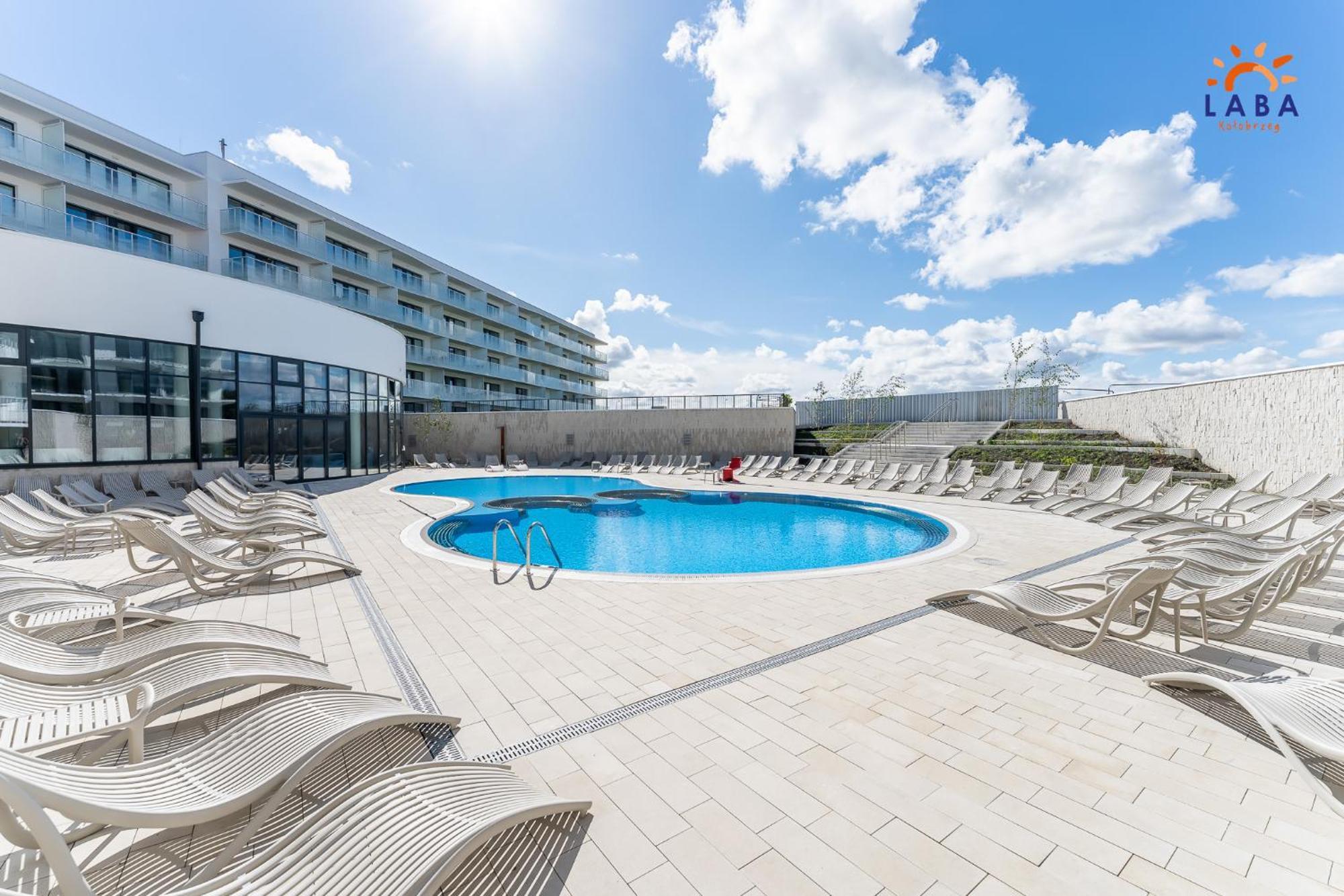 Laba Kolobrzeg Apartamenty Polanki Aqua Parking, Basen W Cenie 外观 照片