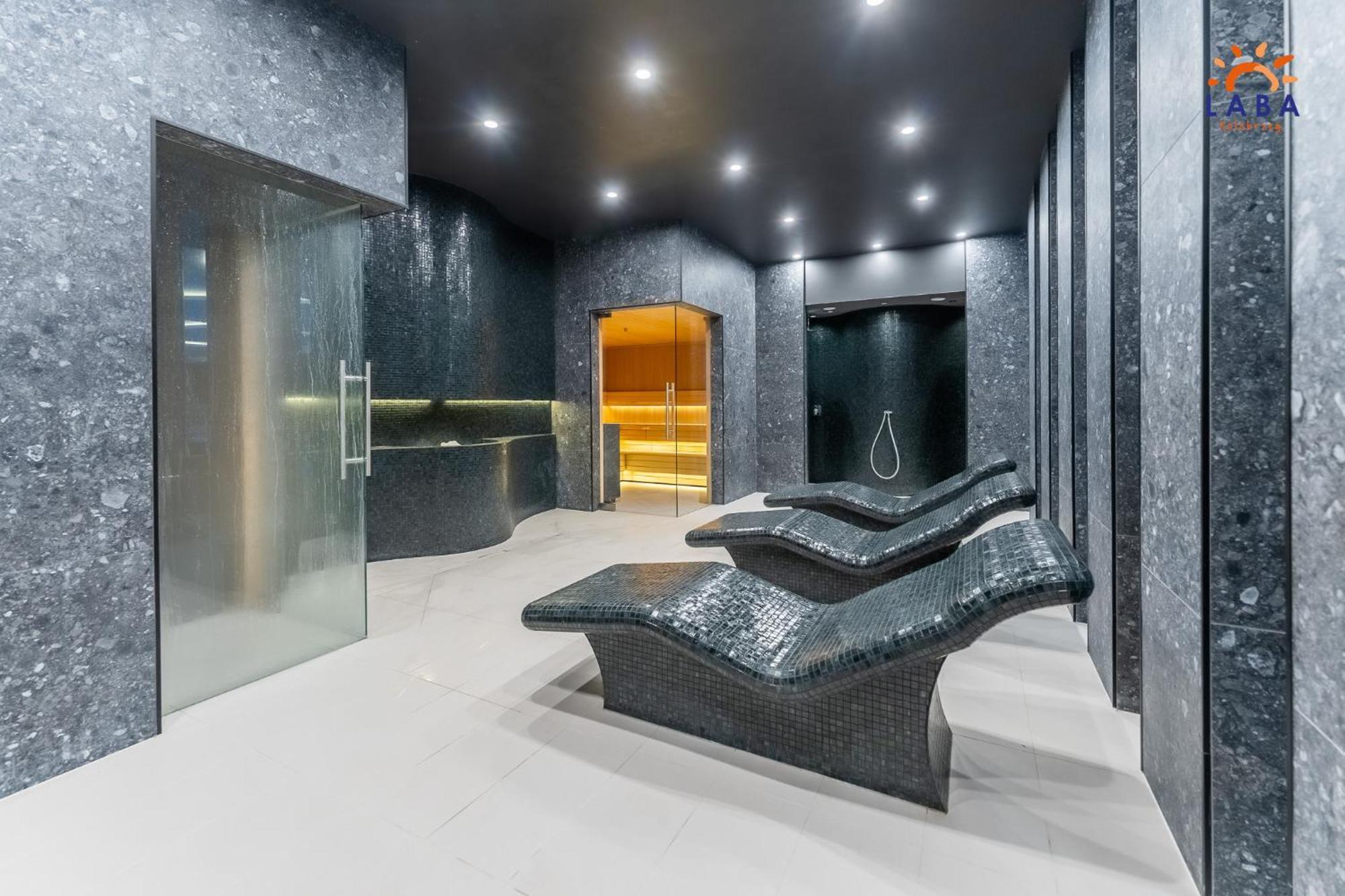 Laba Kolobrzeg Apartamenty Polanki Aqua Parking, Basen W Cenie 外观 照片