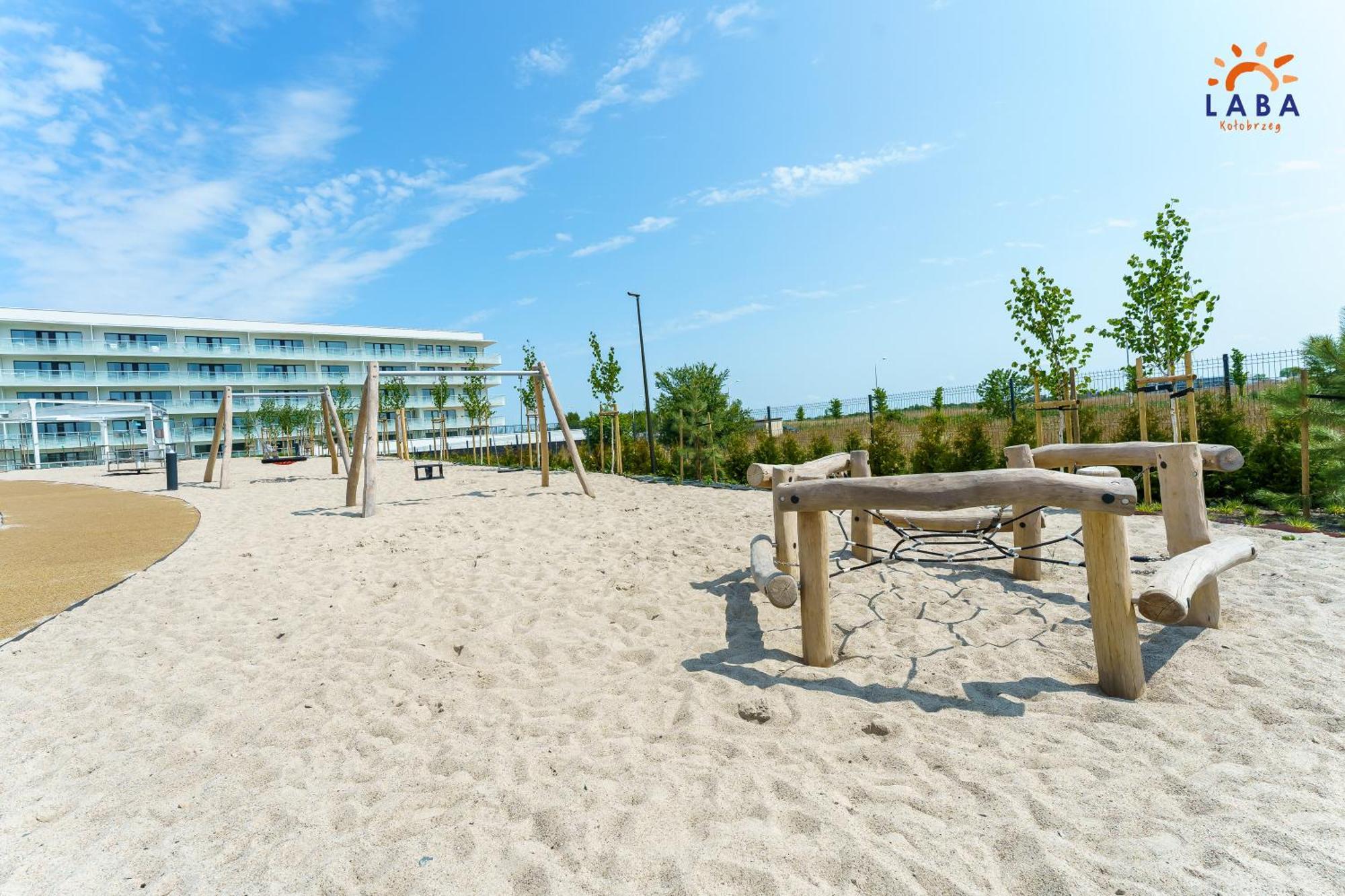 Laba Kolobrzeg Apartamenty Polanki Aqua Parking, Basen W Cenie 外观 照片